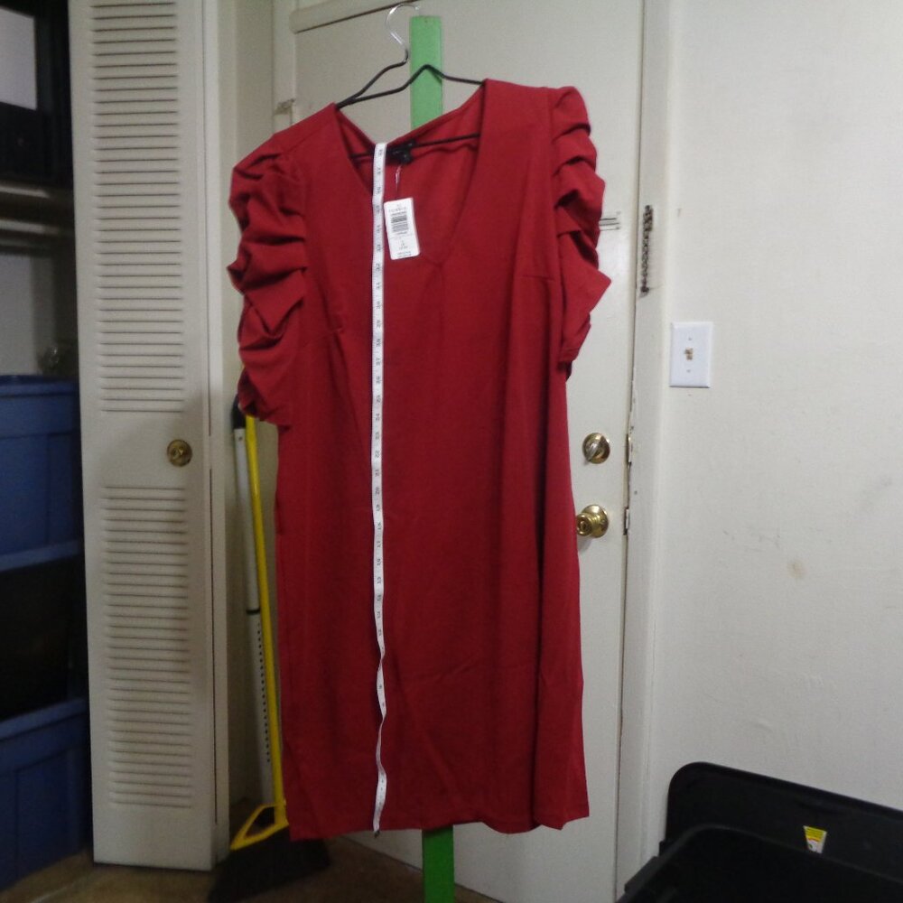 NWT Torrid Plus Size 3 3X 22/24 PUFF SLEEVE MINI DRESS - TEXTURED KNIT RED
